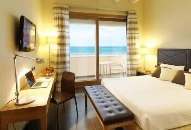 Comfort Büyük Yataklı Tek Kişilik Oda, Deniz Manzaralı