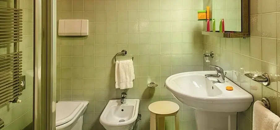 Deluxe Tek Büyük Yataklı Oda, Deniz Manzaralı