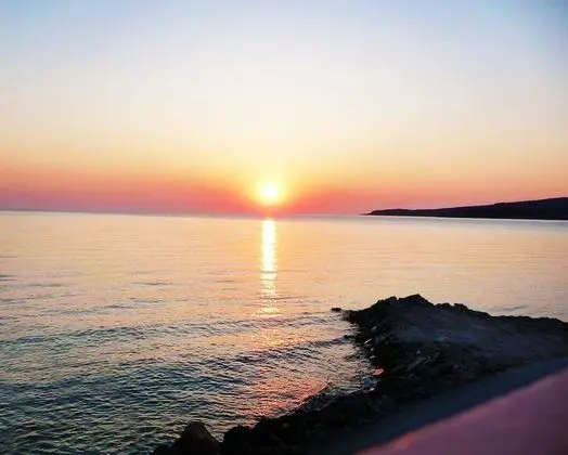Stüdyo, Deniz Manzaralı