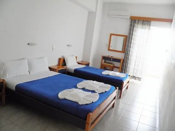 Stüdyo, Deniz Manzaralı (Triple)
