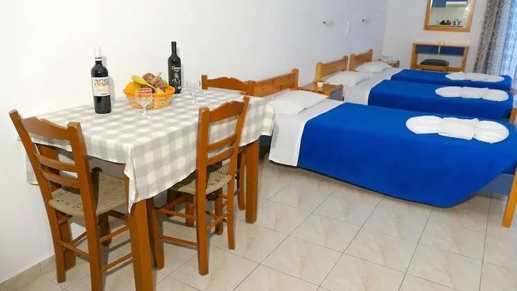 Stüdyo, Deniz Manzaralı (Triple)