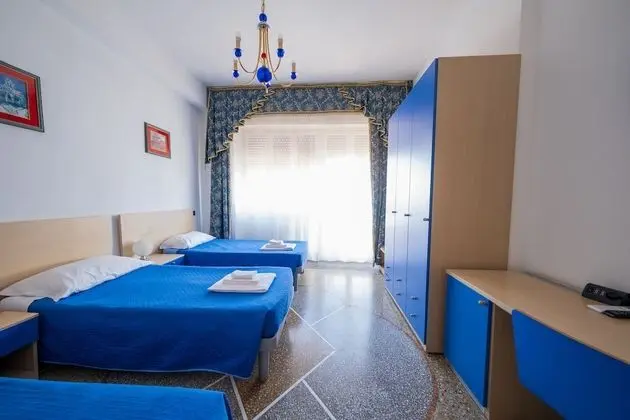 Üç Kişilik Oda, Ortak Banyo