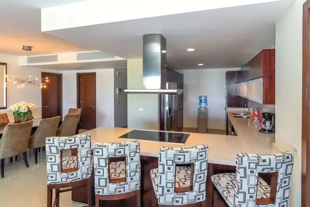 Luxury Daire, 4 Yatak Odası, Havuz Kullanımı, Okyanus Manzaralı