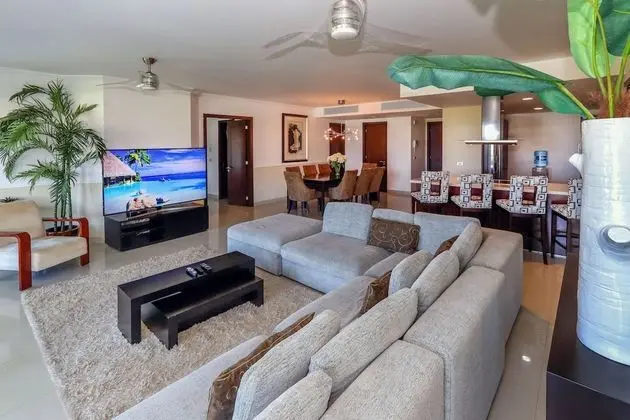 Luxury Daire, 4 Yatak Odası, Havuz Kullanımı, Okyanus Manzaralı