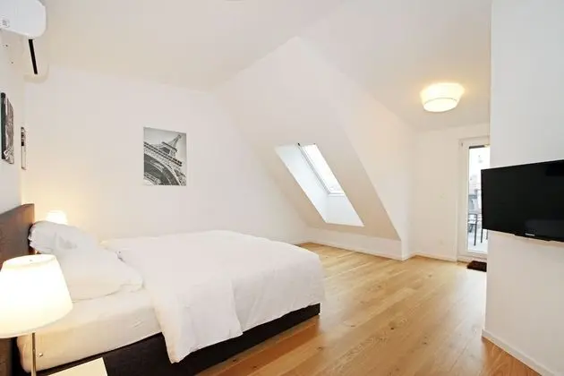 Duplex Apartment With Shared Terrace