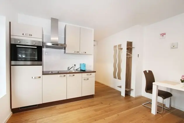 Studio Apartment with Terrace