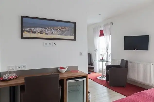 Tek Büyük Yataklı Oda (Zimmer 10)