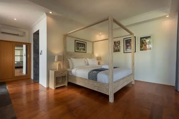 Deluxe Villa