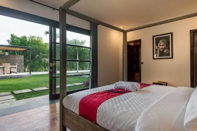 Deluxe Villa