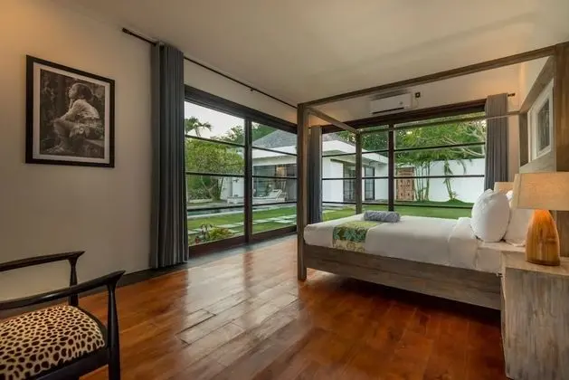 Deluxe Villa