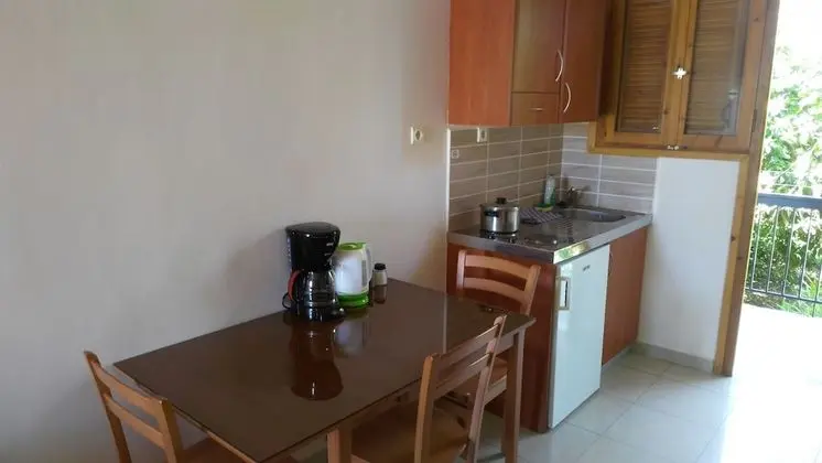 Stüdyo, Balkon, Zemin Kat