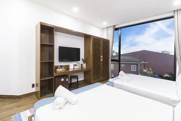 Deluxe Dört Kişilik Oda, Şehir Manzaralı