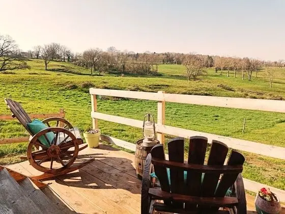 Comfort Karavan, Bahçe Manzaralı (des Dinots)