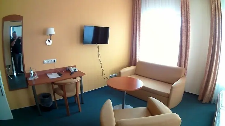 Comfort Üç Kişilik Oda, 1 Büyük (Queen) Boy Yatak, Sigara İçilmez, Şehir Manzaralı