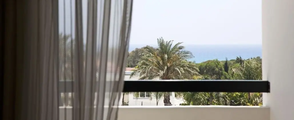 Superior Sea View Room