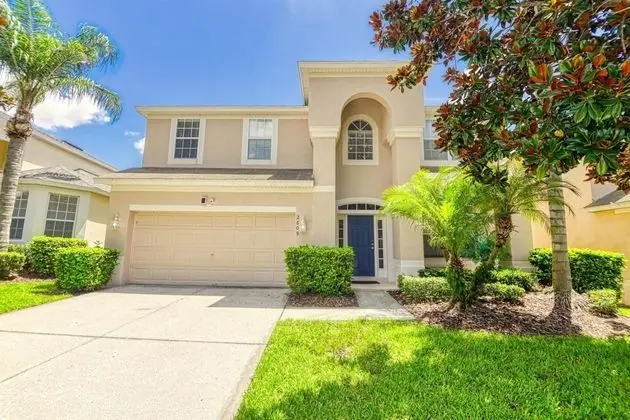 Ev, Birden Çok Yatak (Christopher's Windsor Hills Home)