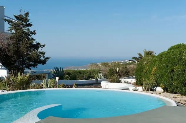 Saligari Villa 3 Bedrooms, Private Pool and Hot Tub