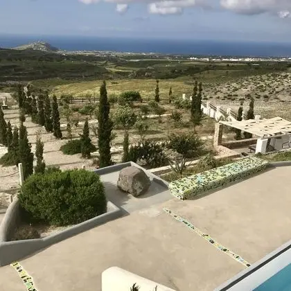 Saligari Villa 3 Bedrooms, Private Pool and Hot Tub