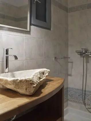 Saligari Villa 3 Bedrooms, Private Pool and Hot Tub