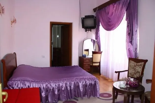 Standard Tek Büyük veya İki Ayrı Yataklı Oda