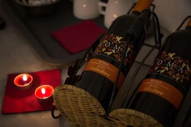 Deluxe Oda, 1 Büyük (Queen) Boy Yatak