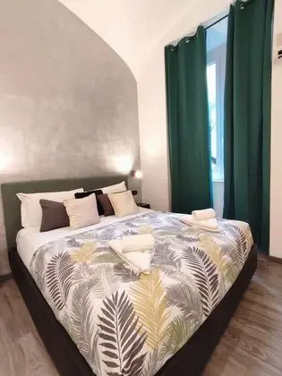 Deluxe Oda, 1 Büyük (Queen) Boy Yatak