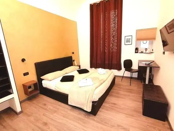 Deluxe Oda, 1 Büyük (Queen) Boy Yatak