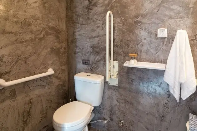Üç Kişilik Oda (22)