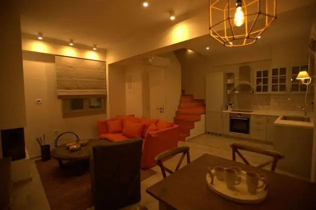 Villa (Orange)