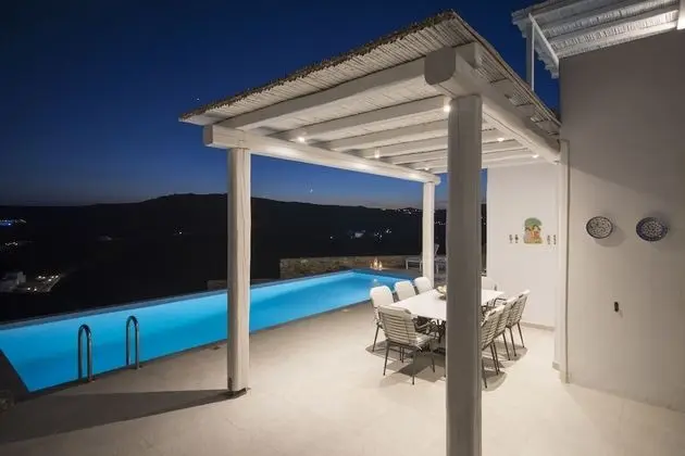 Villa, 5 Yatak Odası, Kişiye Özel Havuzlu (Elpida)