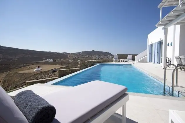 Villa, 5 Yatak Odası, Kişiye Özel Havuzlu (Elpida)