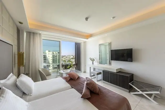 Superior Oda, 1 Yatak Odası, Balkon, Kısmi Deniz Manzaralı