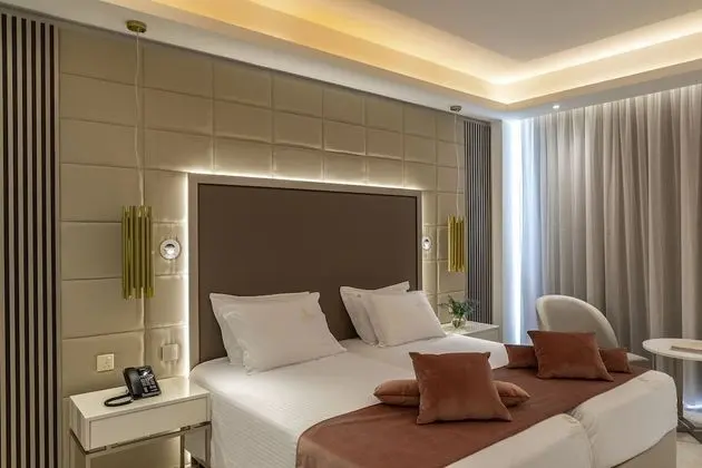 Superior Oda, 1 Yatak Odası, Balkon, Kısmi Deniz Manzaralı