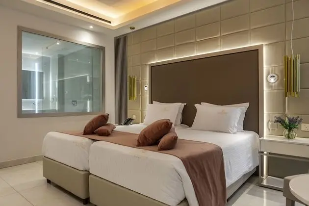 Superior Oda, 1 Yatak Odası, Balkon, Kısmi Deniz Manzaralı