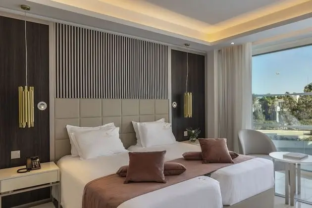 Superior Oda, 1 Yatak Odası, Balkon, Şehir Manzaralı (Land View)