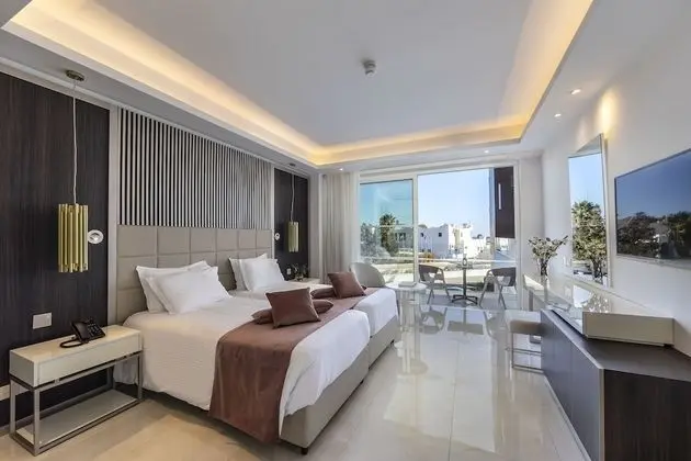 Superior Oda, 1 Yatak Odası, Balkon, Şehir Manzaralı (Land View)