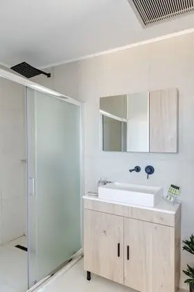 Deluxe Stüdyo Süit, 1 En Büyük (King) Boy Yatak, Özel Banyo, Denize Bakan