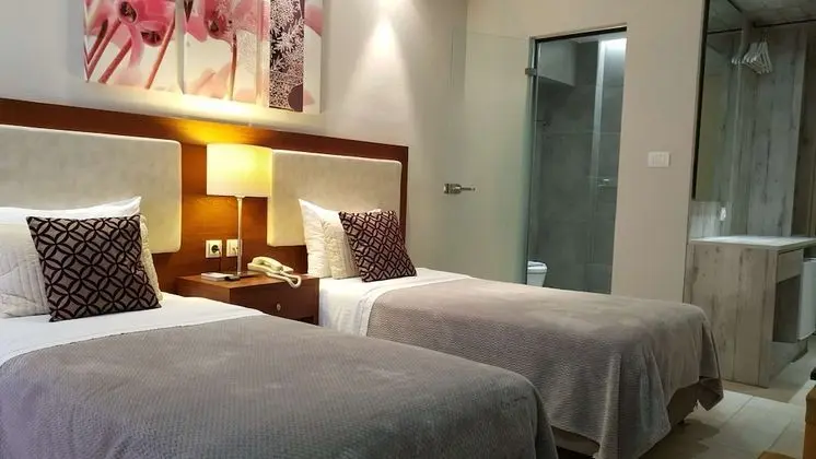 Comfort Oda, 2 Tek Kişilik Yatak, Balkon, Bahçe Manzaralı