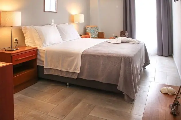 Superior Oda, Birden Çok Yatak, Balkon, Kısmi Deniz Manzaralı