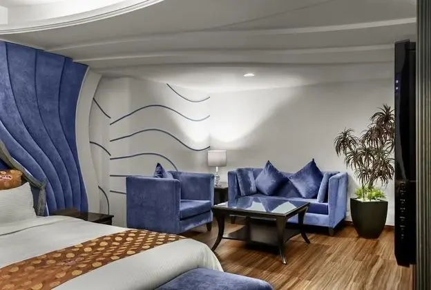 Tek Büyük Yataklı Oda (Min. Occupany 2 Adults)