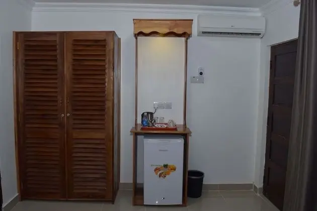 Basic Tek Büyük Yataklı Oda, Özel Banyo, Bahçeli