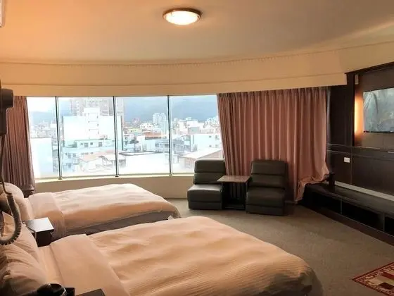 Basic Dört Kişilik Oda, 2 Çift Kişilik Yatak