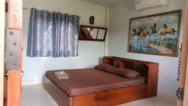 Garden Bungalow