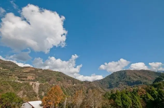 İki Ayrı Yataklı Oda, Dağ Manzaralı