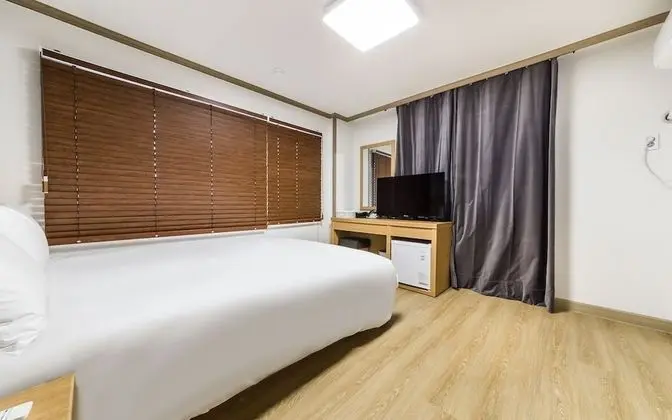 Oda (Family room (2 bedroom + 1 living roo)