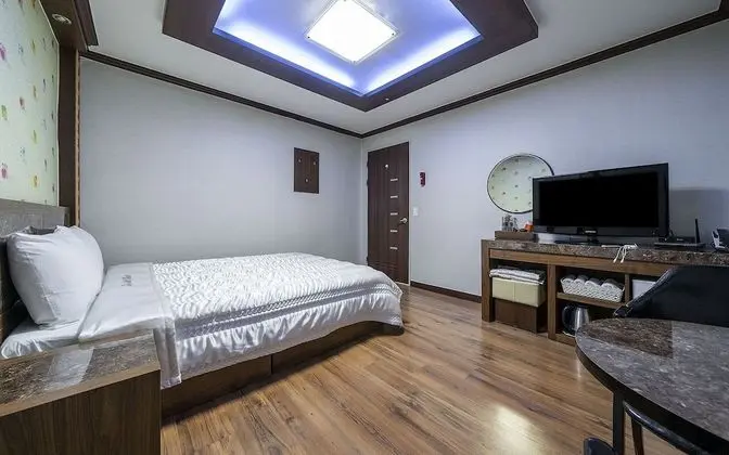 Oda (Standard Room)