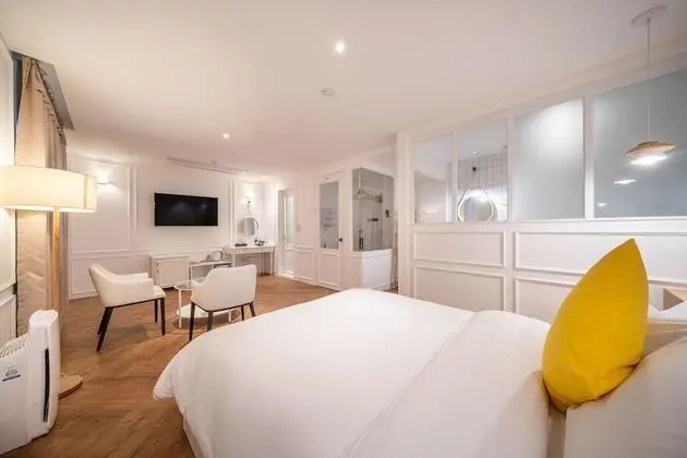 Süit, 1 Çift Kişilik Yatak