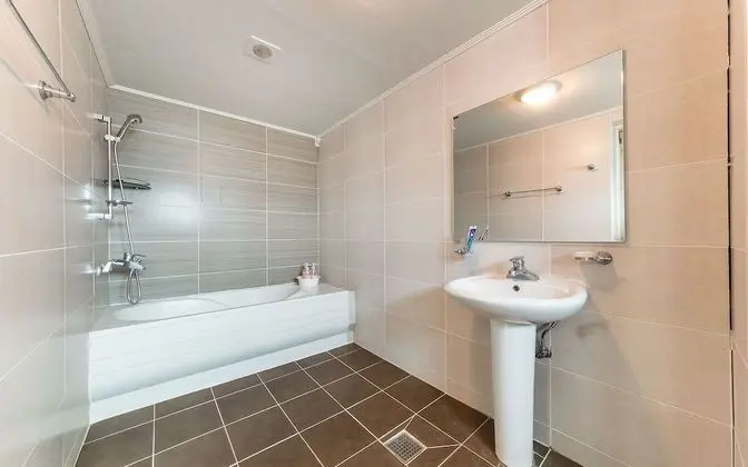 Oda (Semi-Special Room)