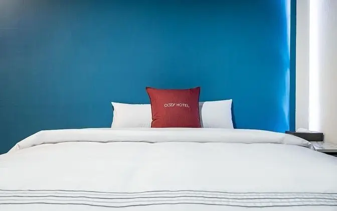 Oda (Standard Double (Netflix available + )