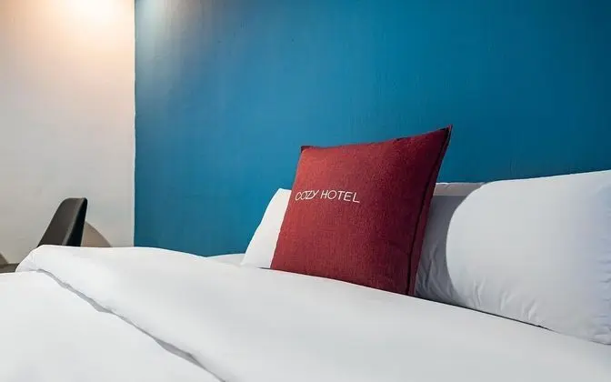 Oda (Standard Double (Netflix available + )